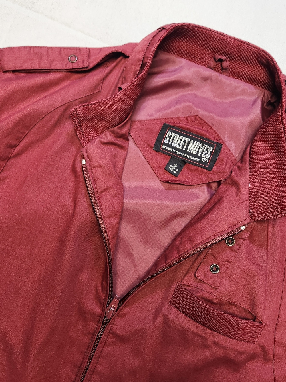 Streetwear 1980's Members Only Mens Small Burgundy Cafe Racer Bomber Lightweight